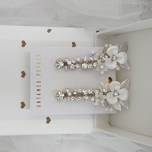 Untamed Petals Arrow Earrings